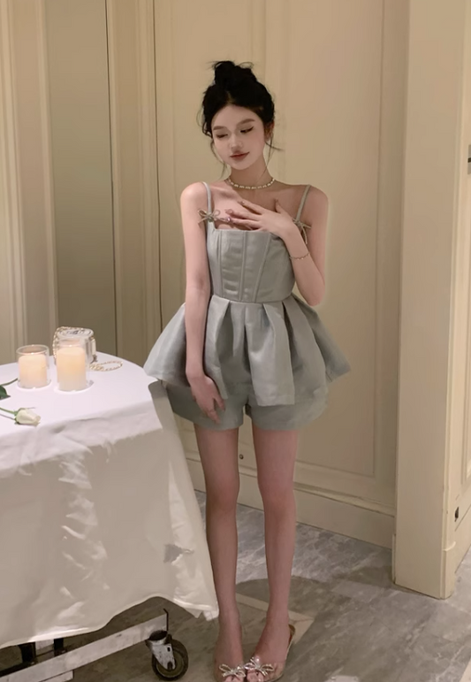 Robe de soirée trapèze en satin gris à bretelles spaghetti, jolie robe tendance, D1396