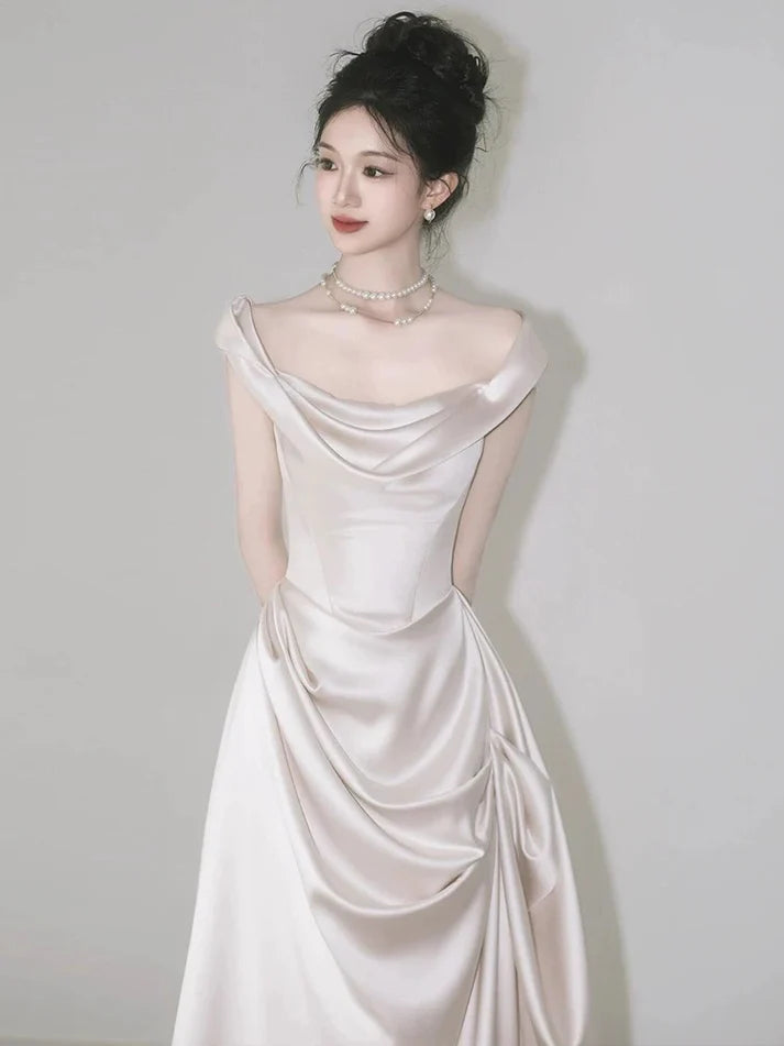 Retro Off-the-shoulder Floor Length Design Elegant Satin A-Line Wedding Dress, D1585