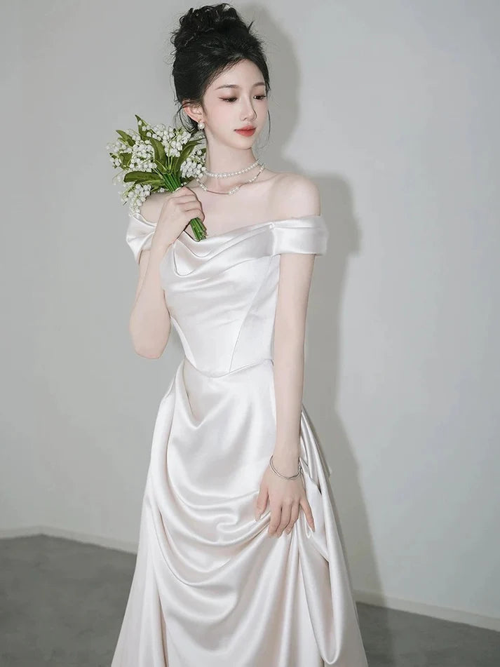 Retro Off-the-shoulder Floor Length Design Elegant Satin A-Line Wedding Dress, D1585