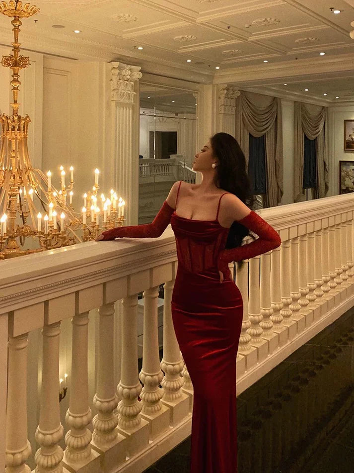 Vintage Red Spaghetti Strap Gloves Design Elegant Sheath Evening Dress Prom Dress D1580