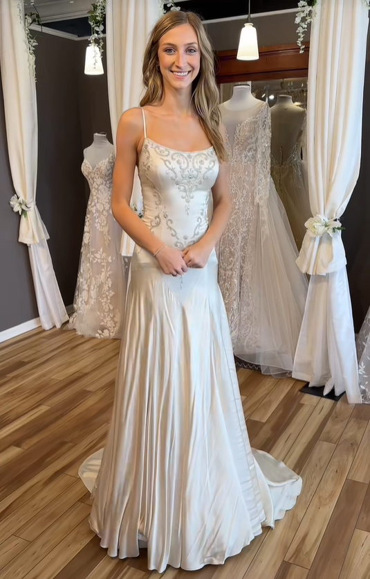 Neue Ankunft Spaghettiträger A-Linie Perlen Langes Brautkleid Brautkleid, D775