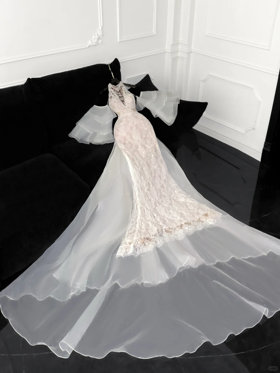 Elegant Ivory Applique Design Mermaid Wedding Dress Prom Dress Evening Dress D1685