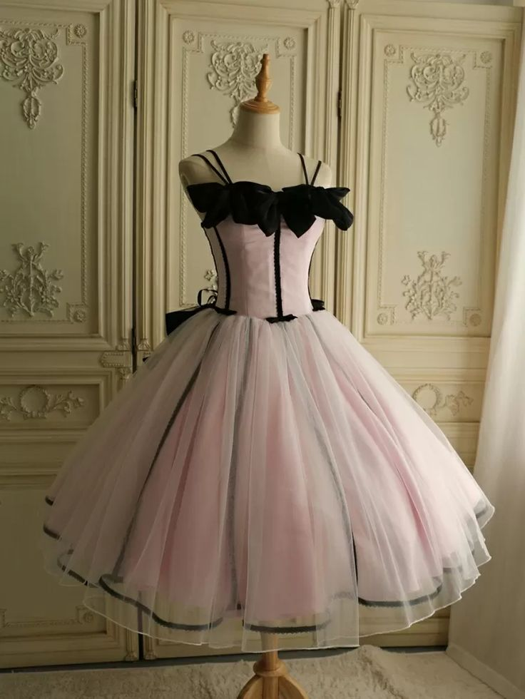 midi birthday dress Ellie This classy and luxurious dress exudes sophistication and exclusivity Light Pink Straps A-Line Tulle