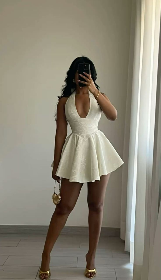 Weiße Neckholder A-Linie Satin Kurze Partykleider Homecoming Kleider, D1244