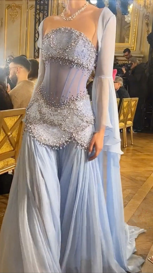 Superbe robe de soirée longue bustier en mousseline de soie perlée avec manches amovibles, D281