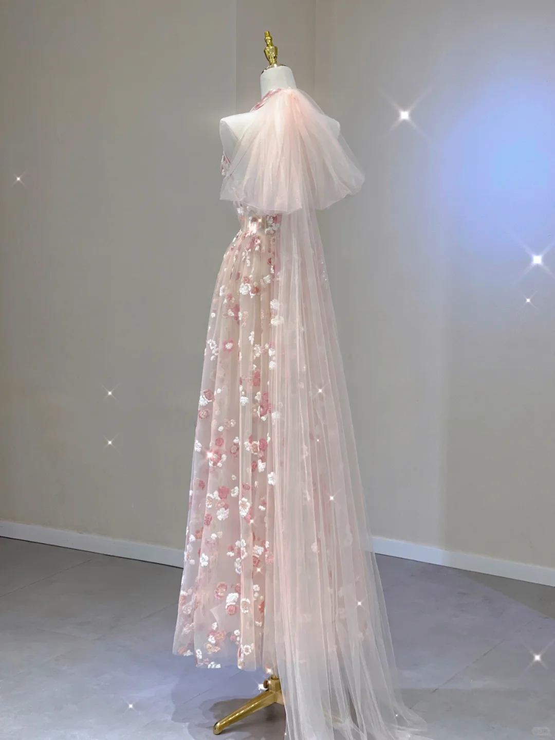 Pink Halter A-Line Tulle Appliques Elegant Long Party Dress Birthday Outfits, D457