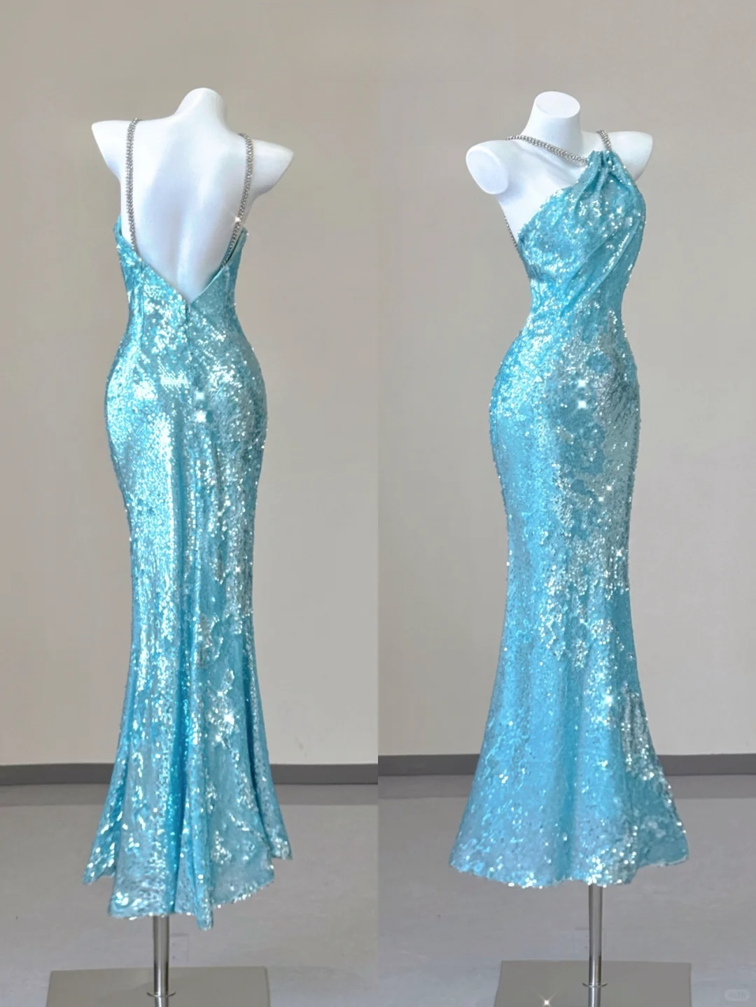 Robe de soirée longue sirène bleue à bretelles spaghetti et paillettes, D470