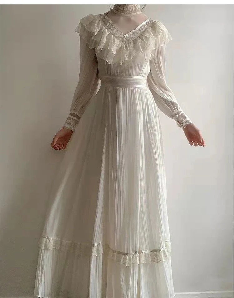 Robe de soirée longue blanche à col montant et manches longues, coupe trapèze, en mousseline de soie et dentelle, style vintage, D640