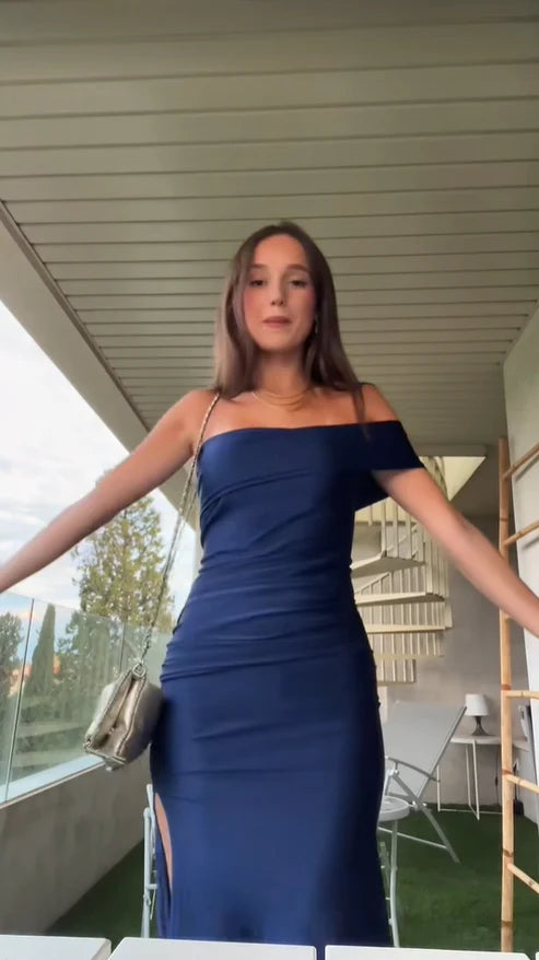 Dunkelmarineblaues langes Partykleid aus Satin mit einer Schulter, D735