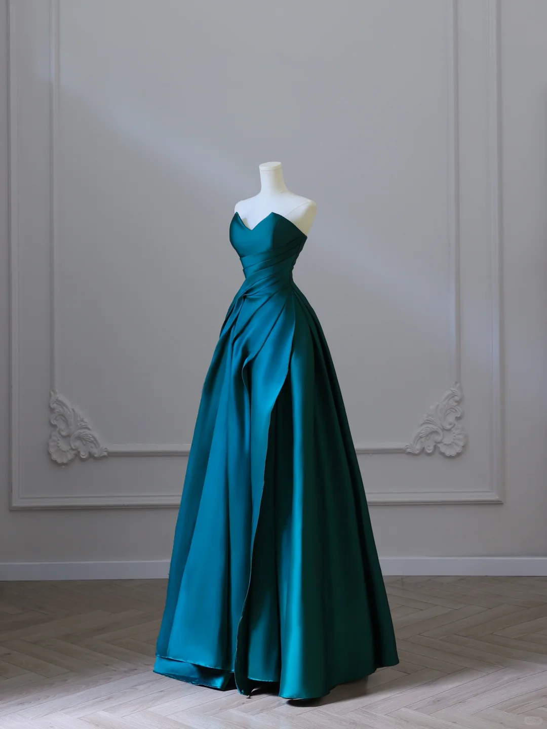 Elegant Green Strapless A-Line Satin Long Formal Evening Party Dresses, D910