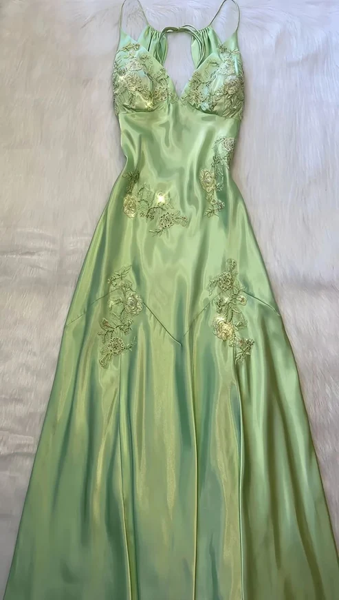 Green V Neck Straps Appliques Long Evening Party Dress MD7426