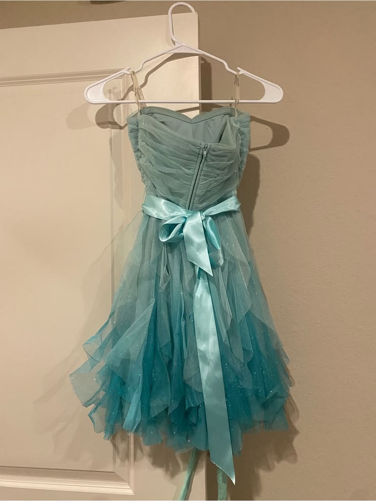 Stunning Homecoming Dress Strapless Sequins Soutache Tulle A-Line Back to School Outfits Party Dress D7927