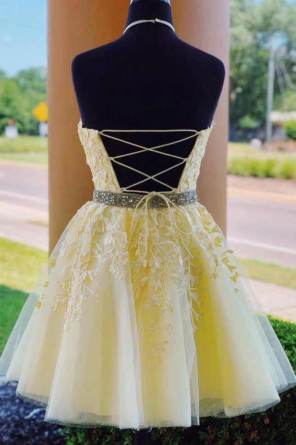 Chic Homecoming Dress Halter Rinestone Applique Tulle Pleated Back to School Outfits Party Dress Birthday Outfits D7430