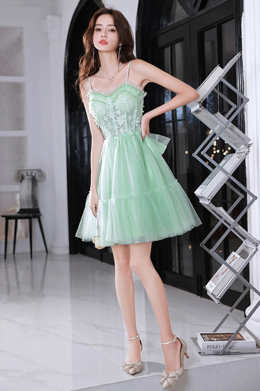 Pretty Homecoming Dress Spaghetti Straps Tulle Lace Bowknot Short Prom Dress Back to School Outfits Party Dress D6096