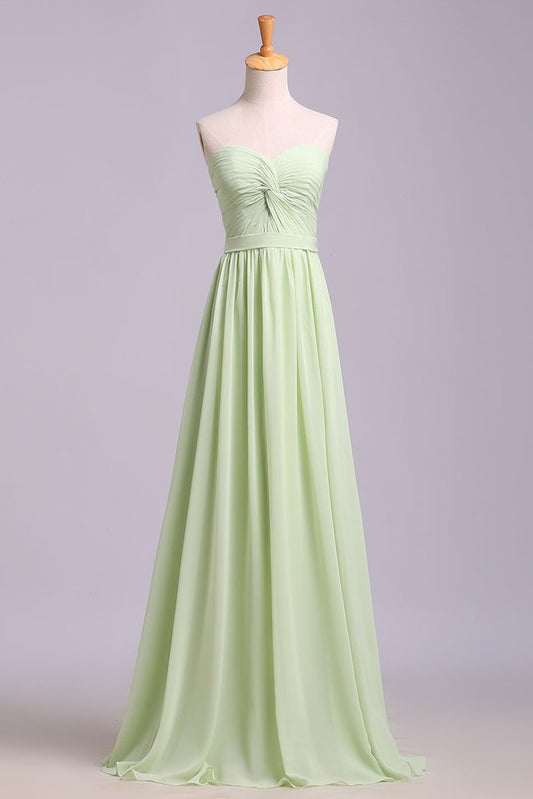 Robe de bal simple en mousseline de soie, longue robe de demoiselle d'honneur plissée sans manches, décolleté en cœur, M1510