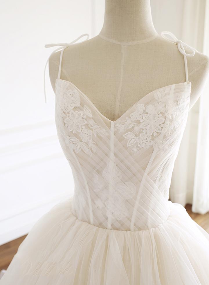 Robe de bal longue en tulle et dentelle champagne M2365