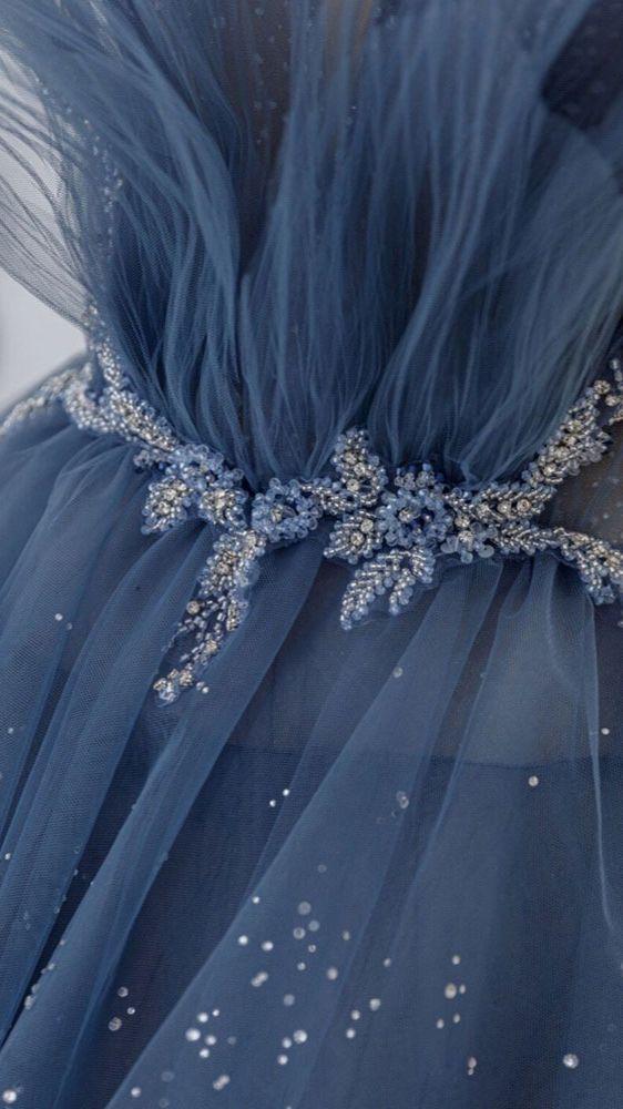 Robe de bal longue en tulle bleu à paillettes M4985