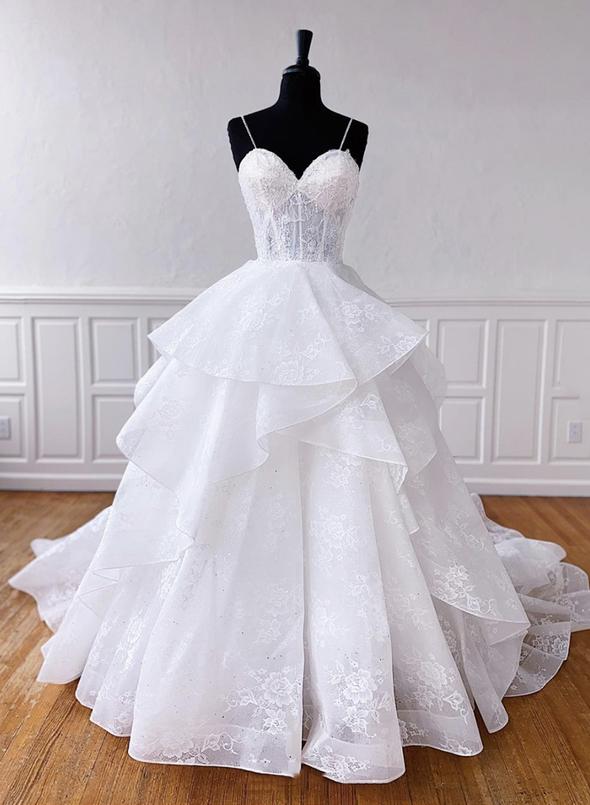 Robe de bal longue en tulle blanc et dentelle M2274