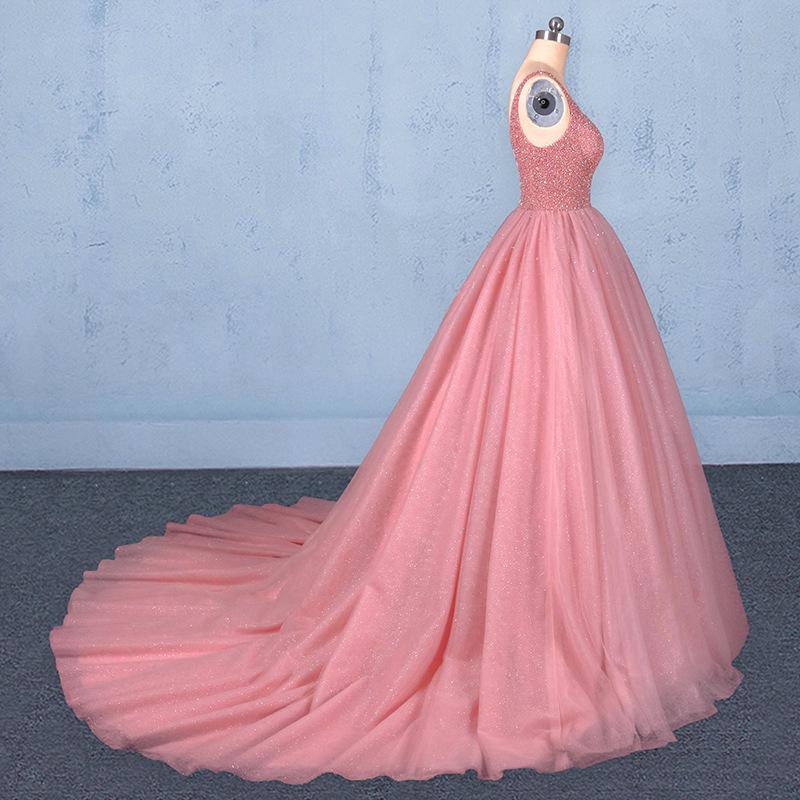 Robe de bal en tulle à col en V et perles, robe de Quinceanera bouffante sans manches M1850