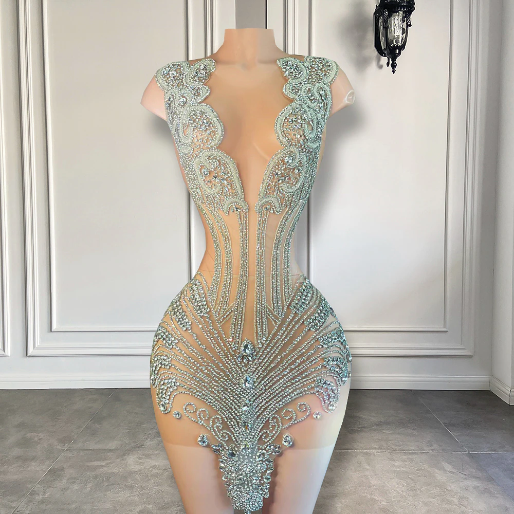 Sexy See Through Black Girl Short Prom Dresses 2023 Luxury Sparkly Sil ModelDressy Sexy See Through Black Girl Short Prom Dresses 2023 Luxury Sparkly Sil ModelDressy