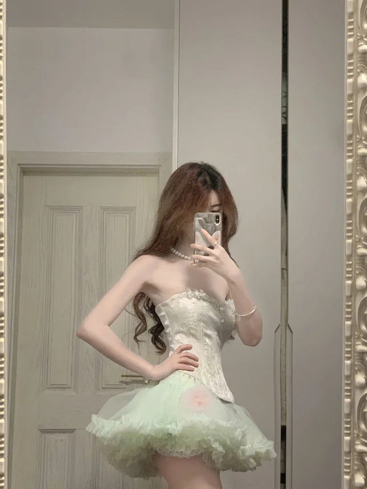 Beautiful Homecoming Dress Sweetheart Tulle Flower Rinestone Pearl Back to School Outfits Party Dress D7282