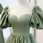 Retro Green Sweetheart Short-sleeved Lace-up Design A-line Satin Party Dress Homecoming Dress D1558
