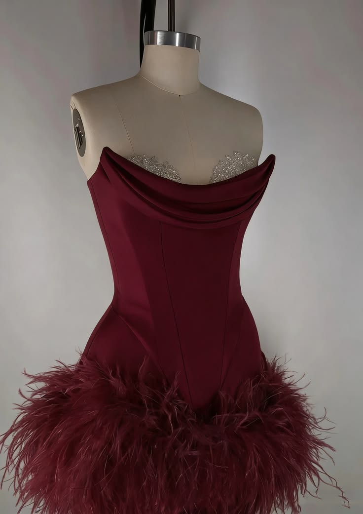 Unique Homecoming Dress Sweetheart Hugging Feather Back to School Outfits Party Dress D7751