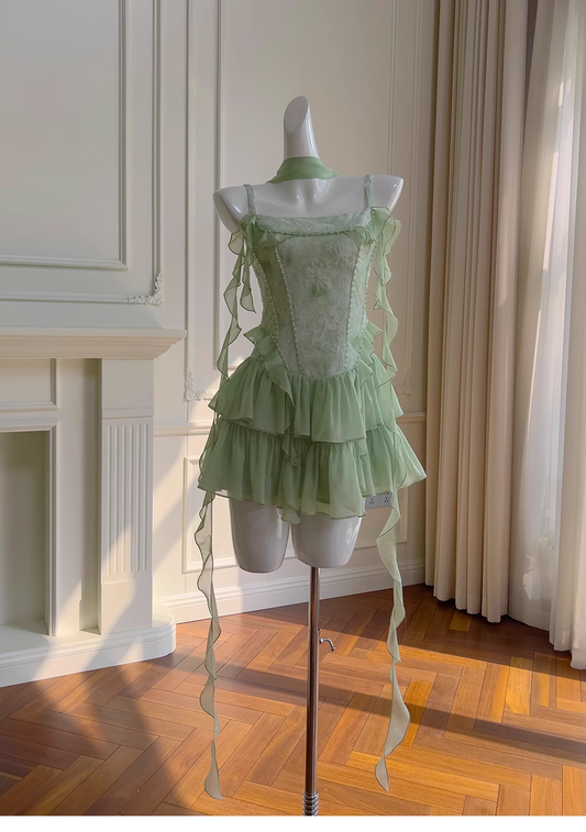 Chic Green Appliqued Ruffled Hem Design A-line Spaghetti Strap Party Dresses Homecoming Dresses, D1345