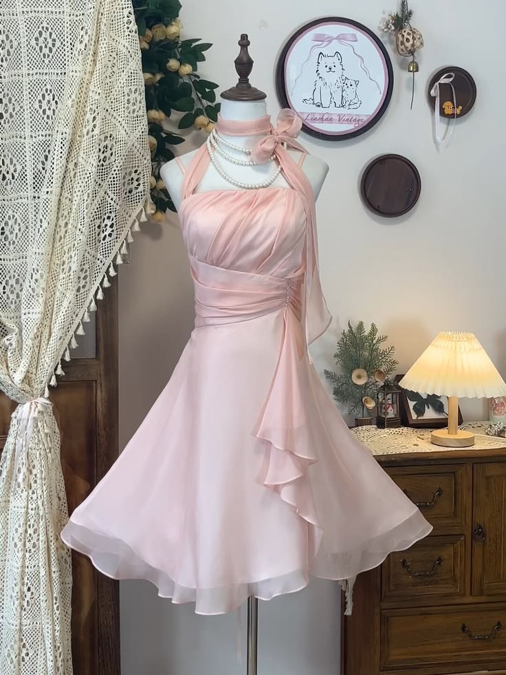 Pink A Line Halter Chiffon Short Homecoming Dress D7967