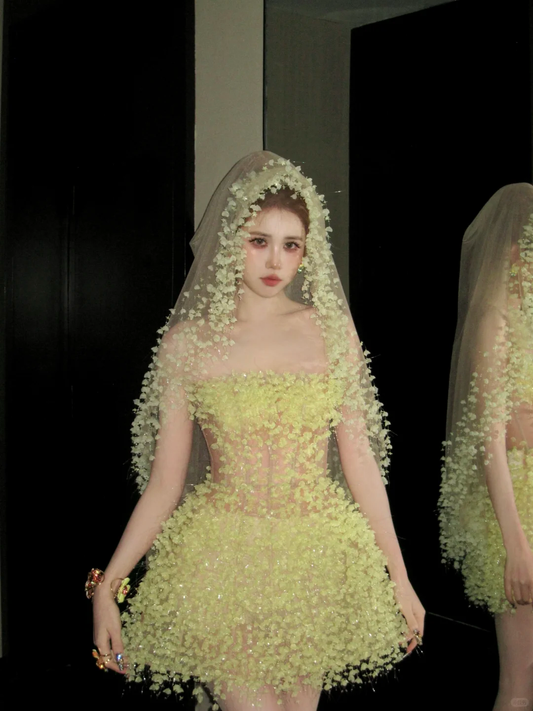 Fashion Yellow Sequined Strapless A-Line Veil Design Tulle Party Dress Homecoming Dress D1712