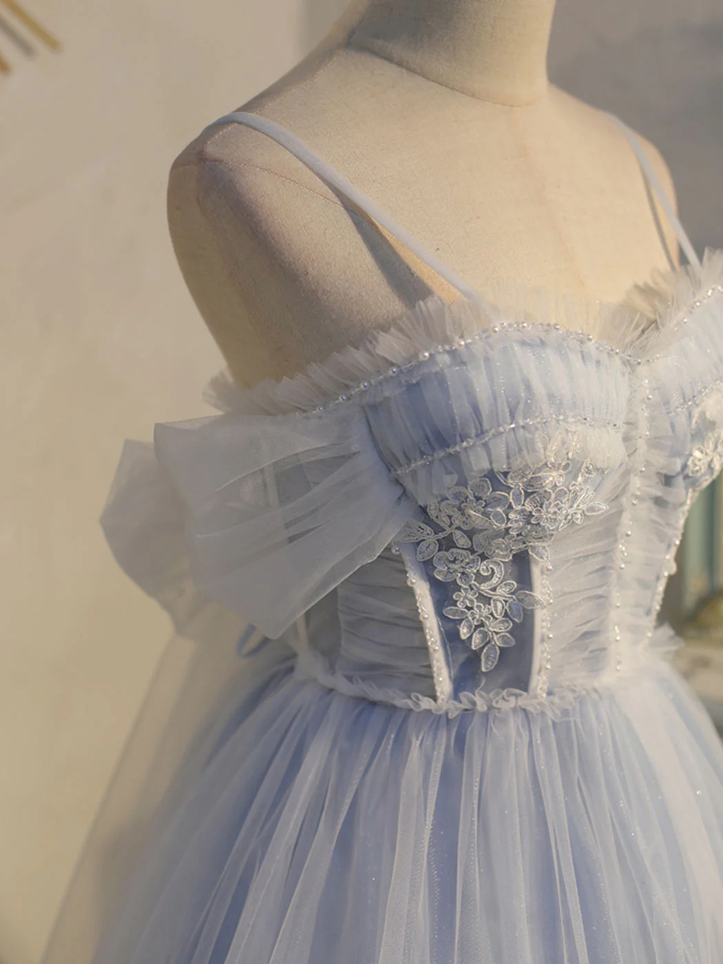 Vintage Light Blue Applique Sweetheart Spaghetti Strap Design A-line Tulle Party Dress Homecoming Dress D1553