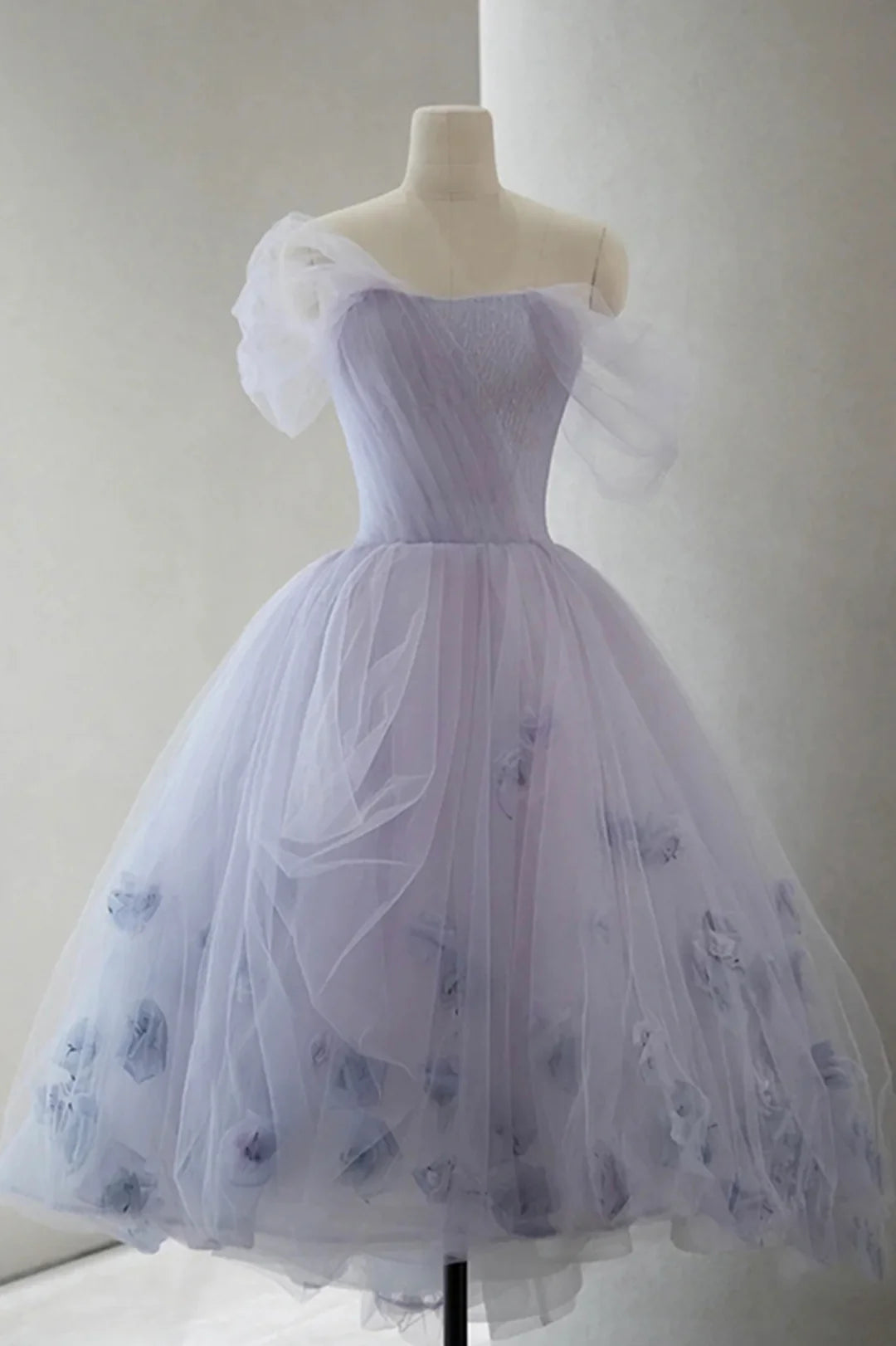 Elegant Homecoming Dress Off the Shoulder Tulle Flowers Prom Dress Back to School Outfits Party Dress  D6112
