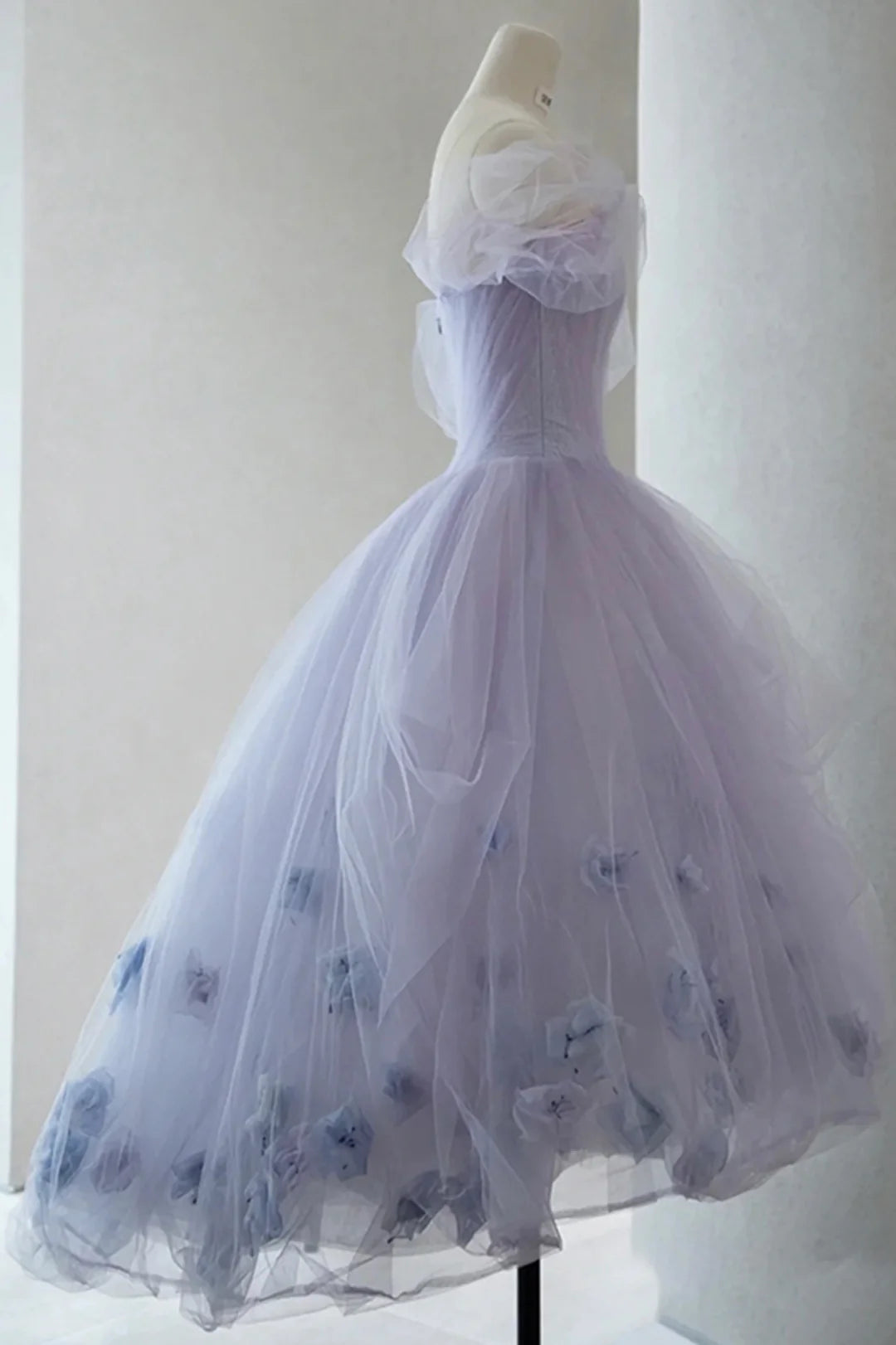 Elegant Homecoming Dress Off the Shoulder Tulle Flowers Prom Dress Back to School Outfits Party Dress  D6112