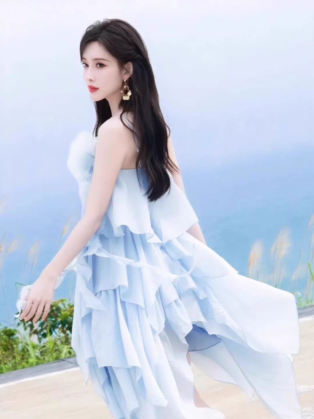 New Fashion Light Blue 3D Flower Spaghetti Strap Irregular Hem Design Summer Party Dress, D1444