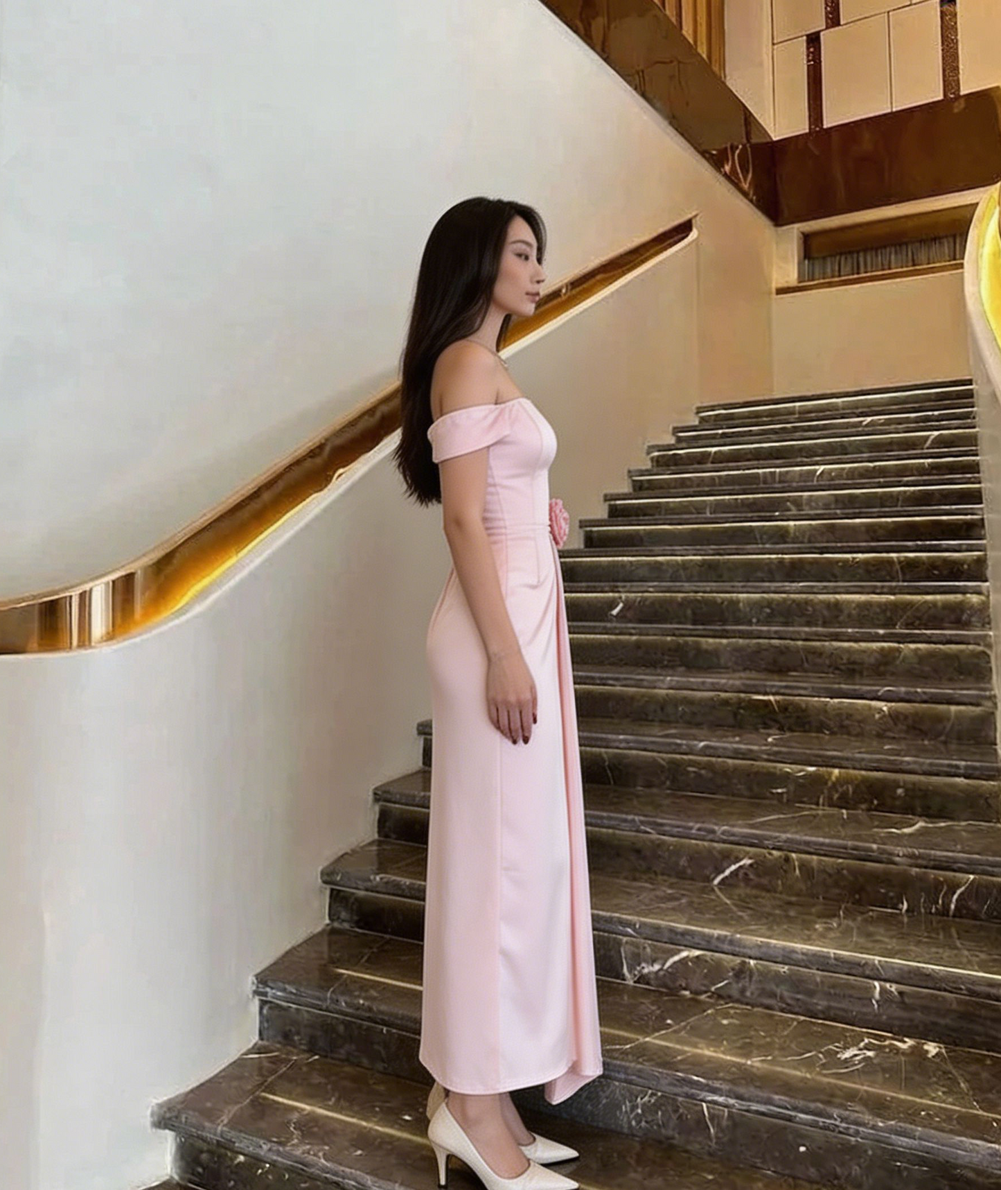 Robe fourreau longue en satin rose clair à épaules dénudées, robe de demoiselle d'honneur, D656