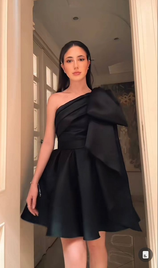 Black One Shoulder A-Line Satin Short Party Dresses Homecoming Dresses, D1319