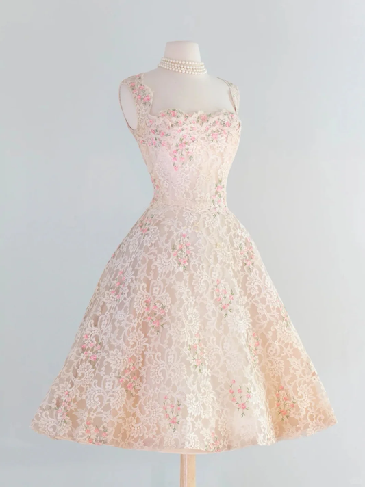 Retro Pink Floral Exquisite Embroidery Design A-Line Short Homecoming Dress Party Dress  D1670
