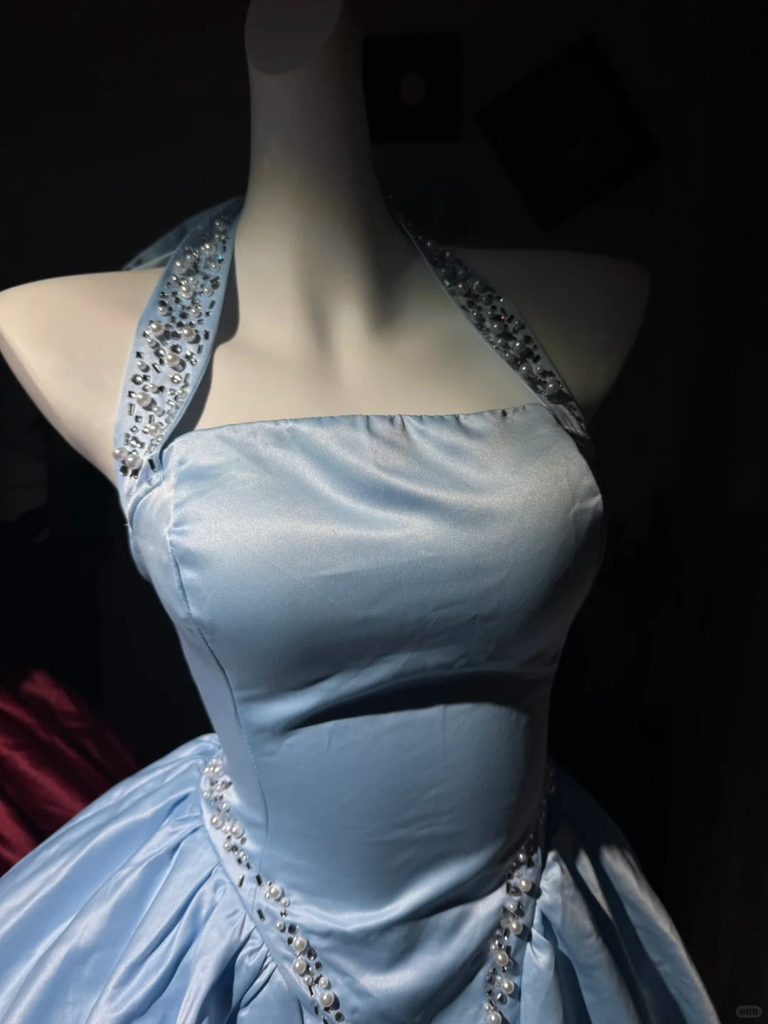 New Homecoming Dress Halter Bead Pearl Rinestone Pleated Back to School Outfits Party Dress D7591