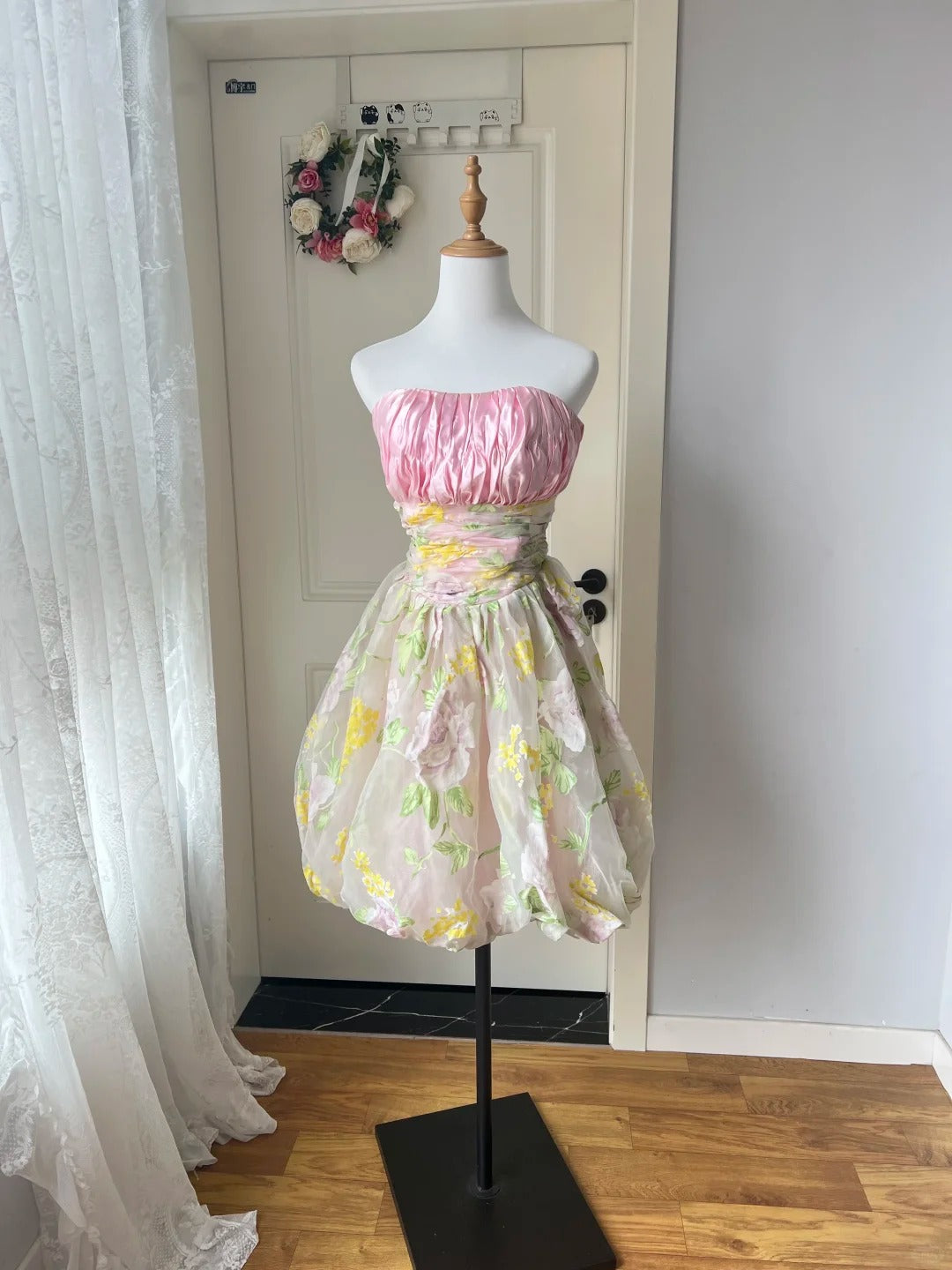 Chic Homecoming Dress Strapless Pleated Back to School Outfits Party Dress  D6462