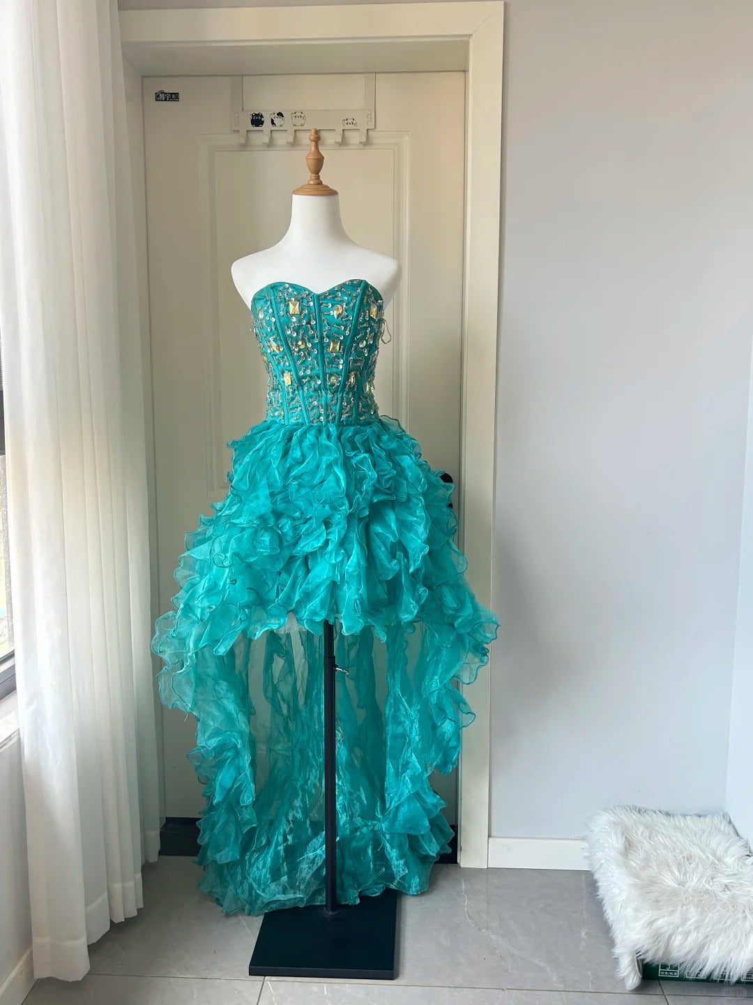 New Homecoming Dress Sweetheart Rinestone Cascade Hi-Lo Back to School Outfits Party Dress  D6485