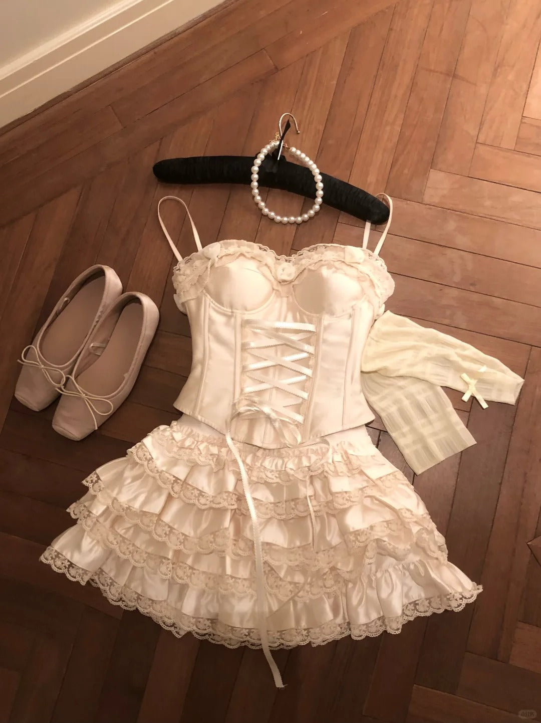 Elegant Homecoming Dress Spaghetti Strap Lace Cascade Dress Back to School Outfits Party Dress  D6401