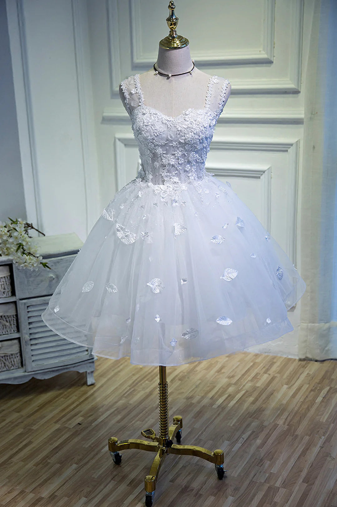 Simple Homecoming Dress Sheer Straps Tulle Applique Prom Dress Back to School Outfits Party Dress  D6111