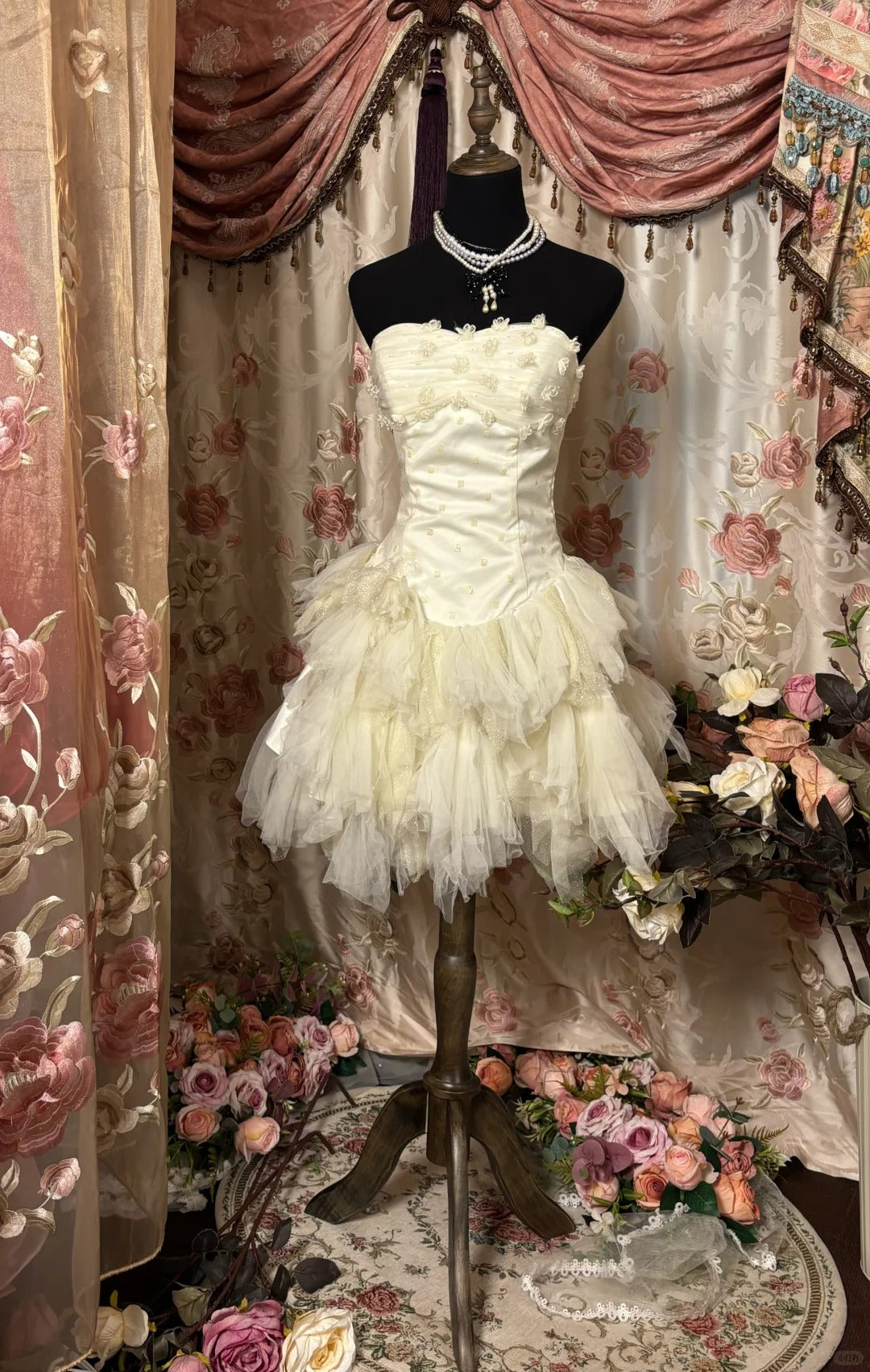 New Homecoming Dress Strapless Fold Flowers Rinestone Lace Prom Dress Back to School Outfits Party Dress  D6145