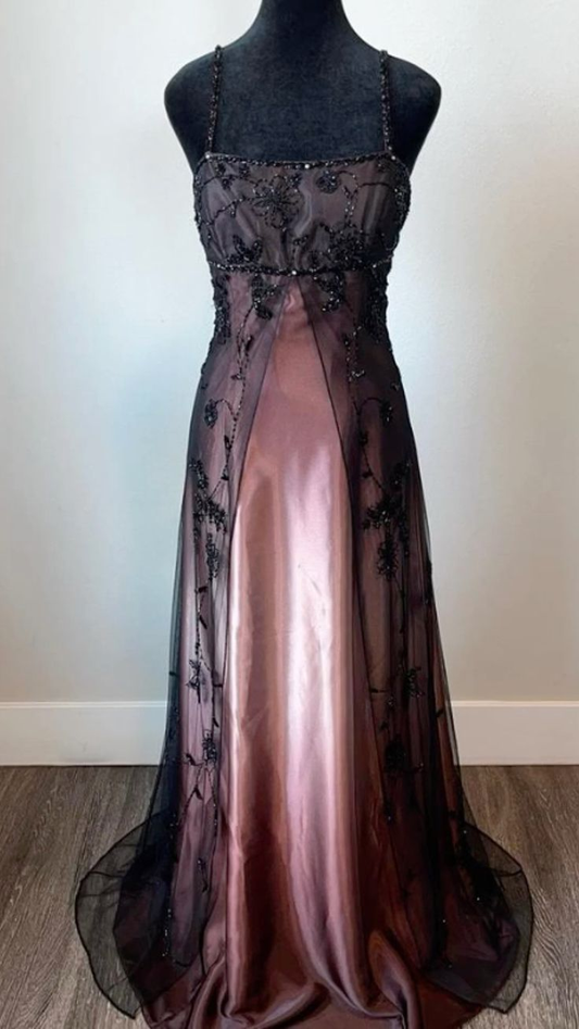 Robe de soirée longue vintage à bretelles spaghetti et perles, D884