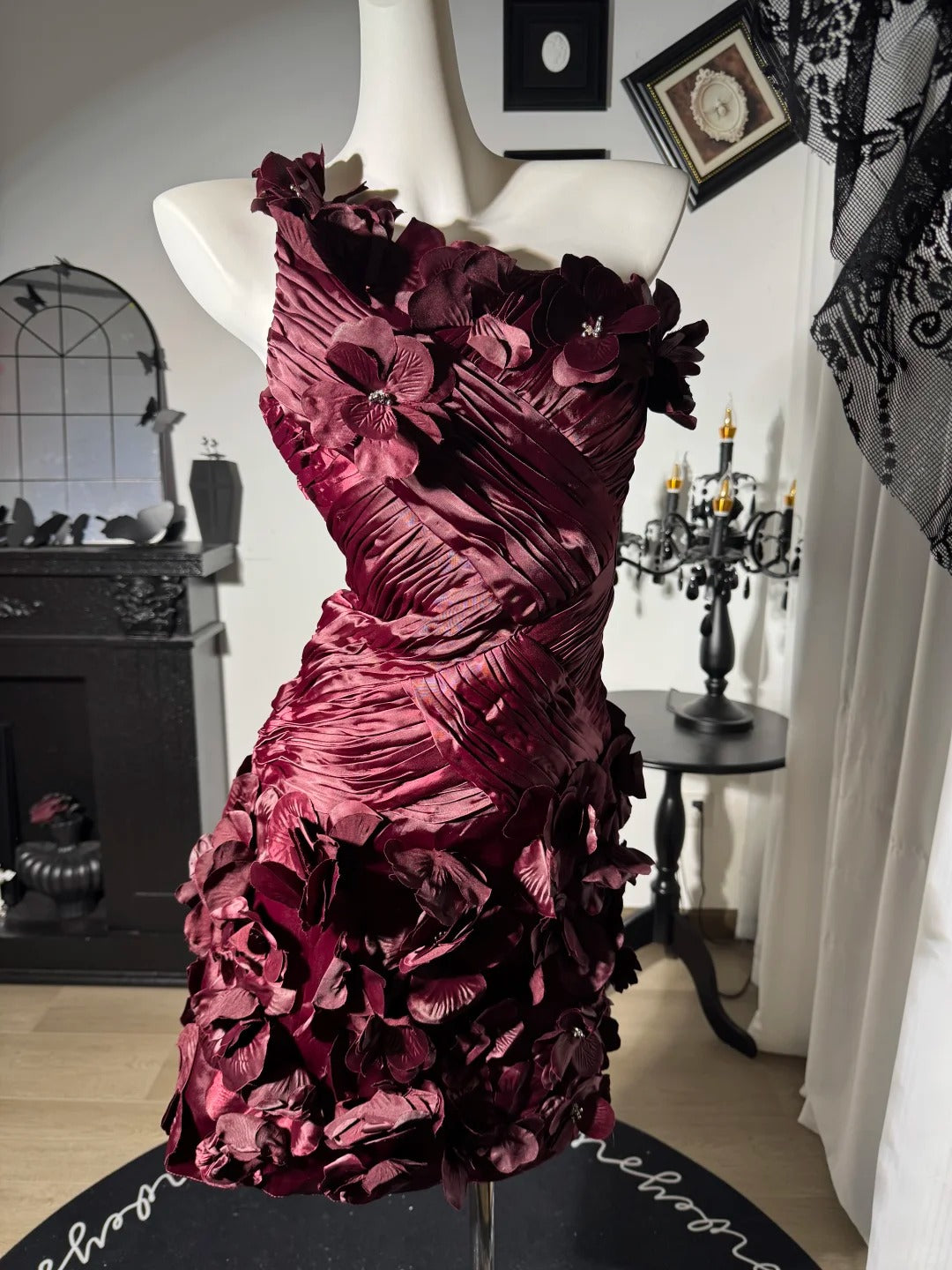 New Homecoming Dress One Shoulder Beaded Flower Pleated Back to School Outfits Party Dress Birthday Dress  D7651