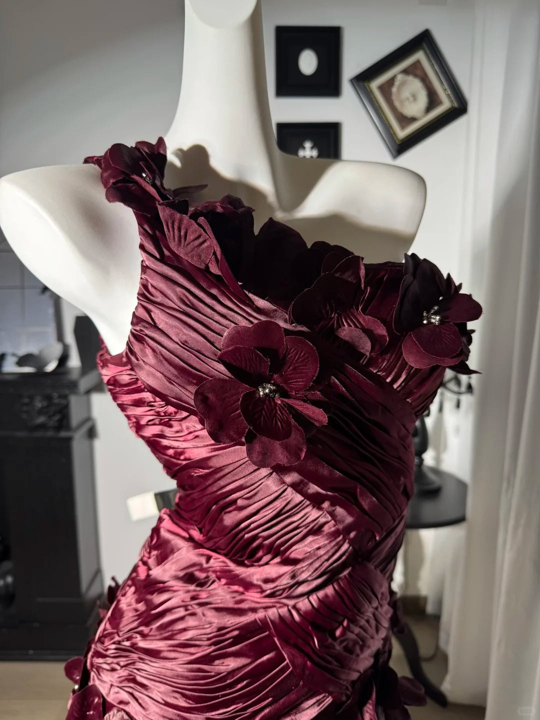 New Homecoming Dress One Shoulder Beaded Flower Pleated Back to School Outfits Party Dress Birthday Dress  D7651