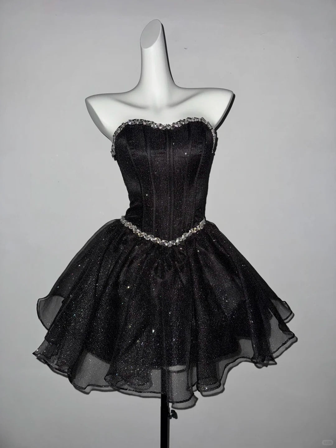 Elegant Homecoming Dress Sweetheart Rinestone Tulle Prom Dress Back to School Outfits Party Dress  D6134