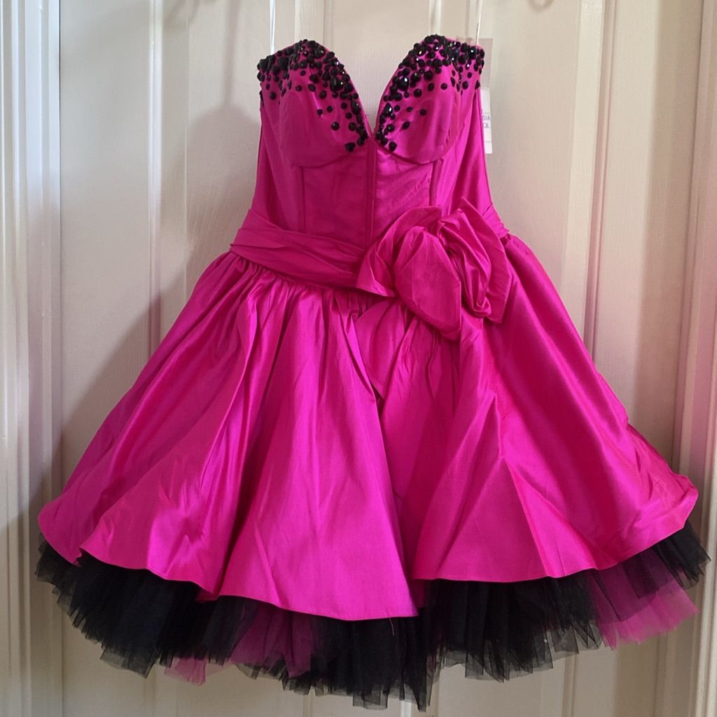 Beautiful Homecoming Dress V Neck Bowknot Rinestone Pleated Tulle Back to School Outfits Party Dress D7162