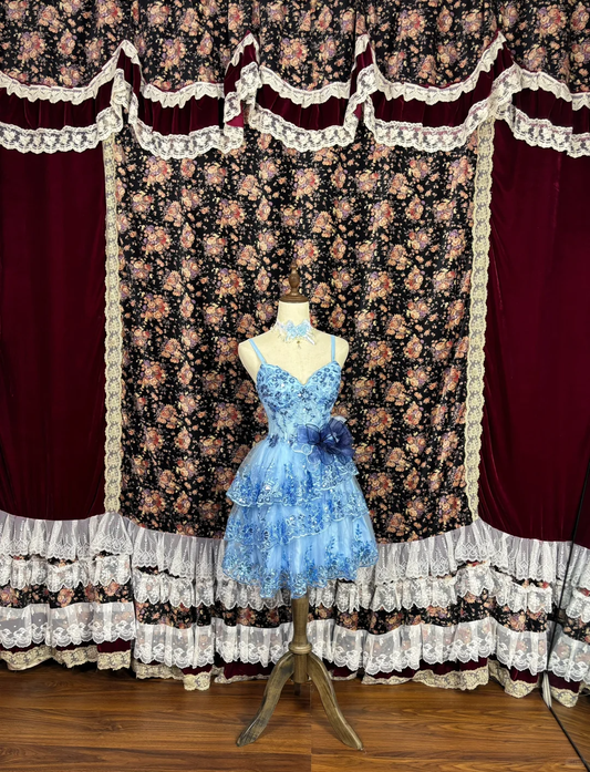 Retro Blue Floral Applique A-Line Elegant Chiffon Tiered Homecoming Dress Evening Dress Prom Dresses D1616