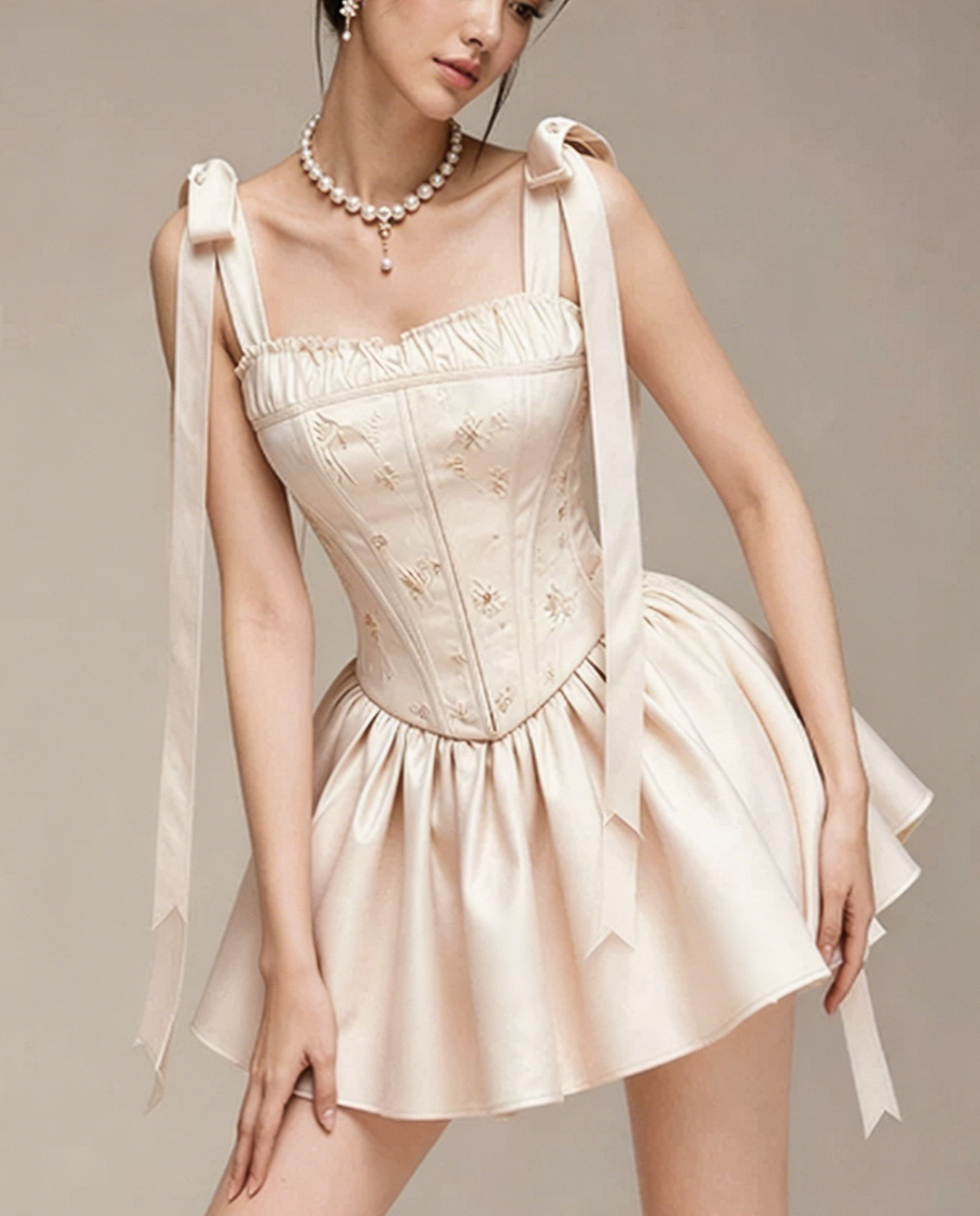 Charming Homecoming Dress Spaghetti Strap Pleated Bowknot Back to School Outfits Party Dress  D7383